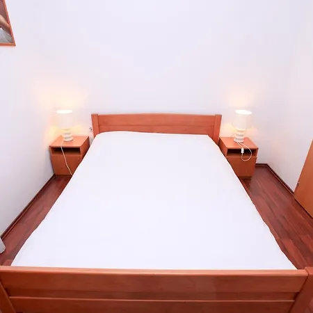 Miroslav Apartment