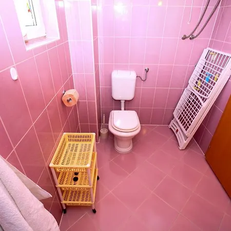 Miroslav Apartment *